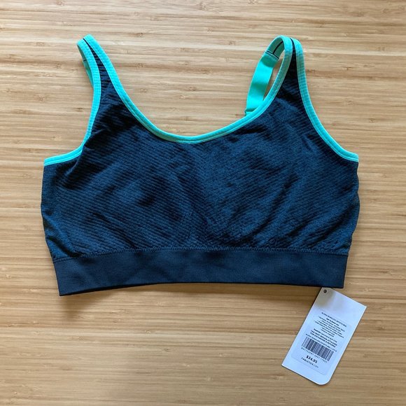 NWT Fabletics Alena Sports Bra - Picture 3 of 5